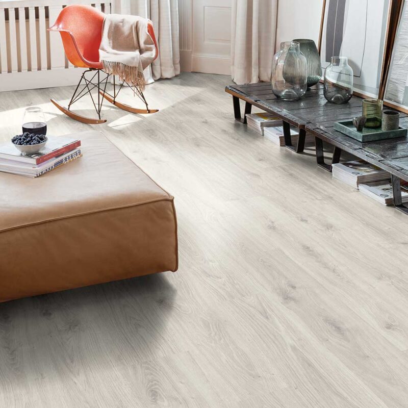 Pavimento Flutuante laminado Egger 7/31 classic sem bisel